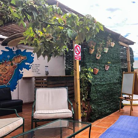 Arena Nest Hostel Puerto de Santiago  Ngoại thất bức ảnh