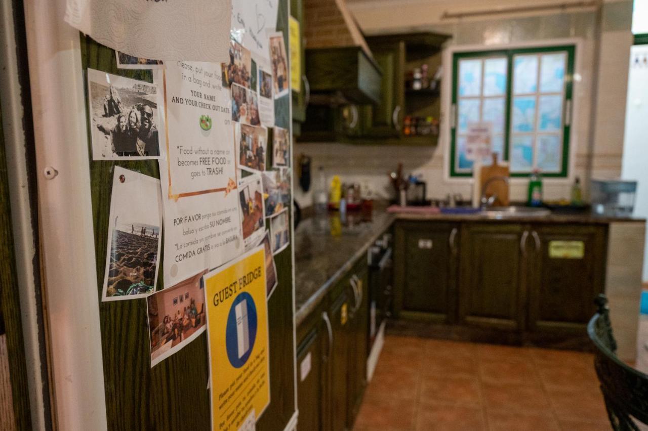 Arena Nest Hostel Puerto de Santiago  Ngoại thất bức ảnh